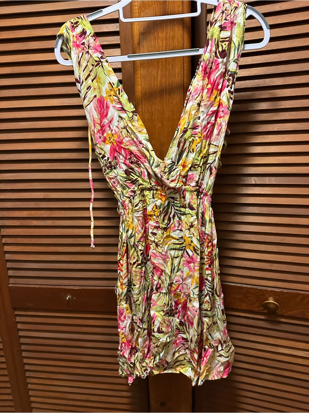 Rip Curl Floral Open Back Mini Dress – Size Medium - Picture 2 of 7